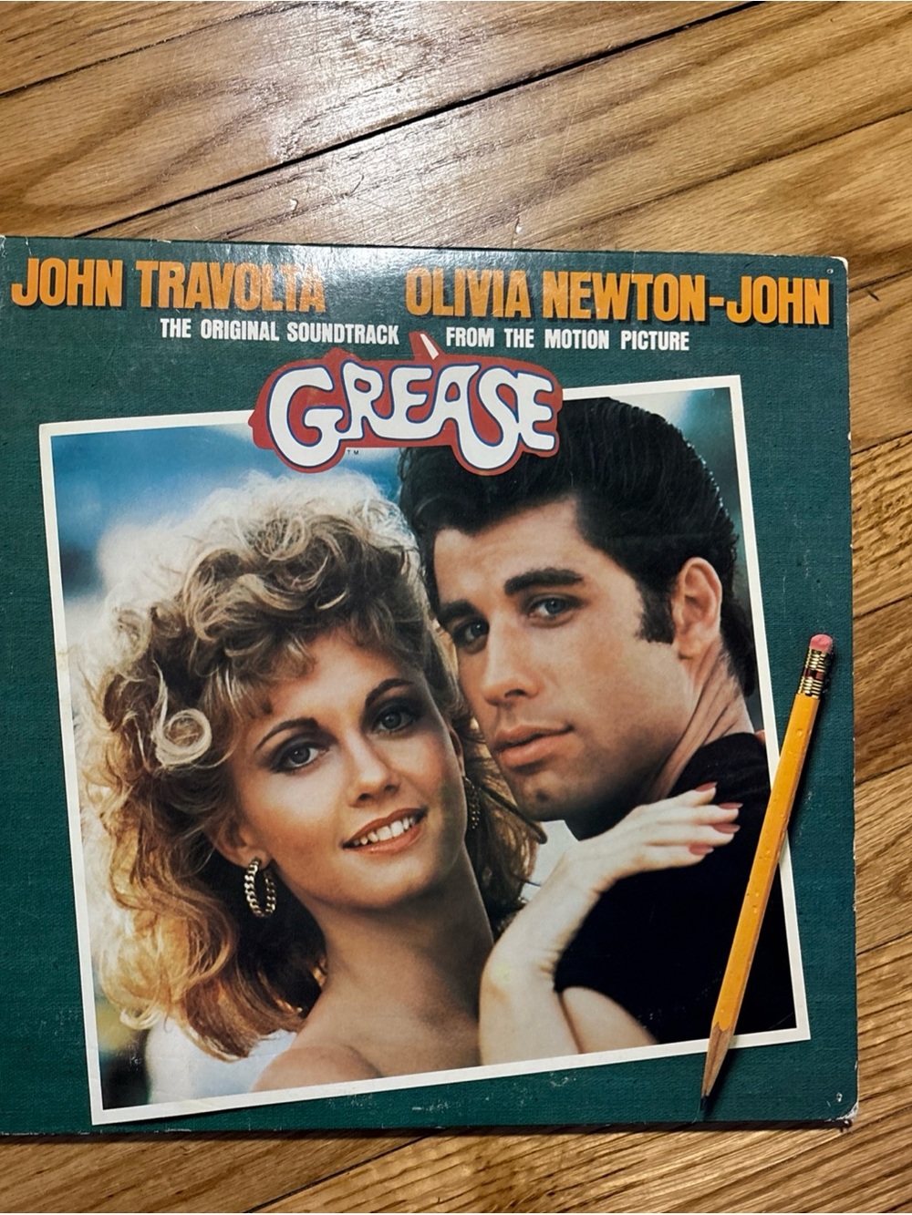 Grease Soundtrack 2LP John Travolta Olivia Newton John records are FAIR! - Picture 9 of 9
